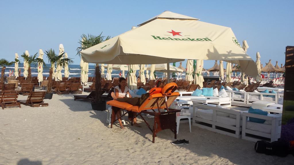 Bella Vista Summerland Mamaia Buitenkant foto